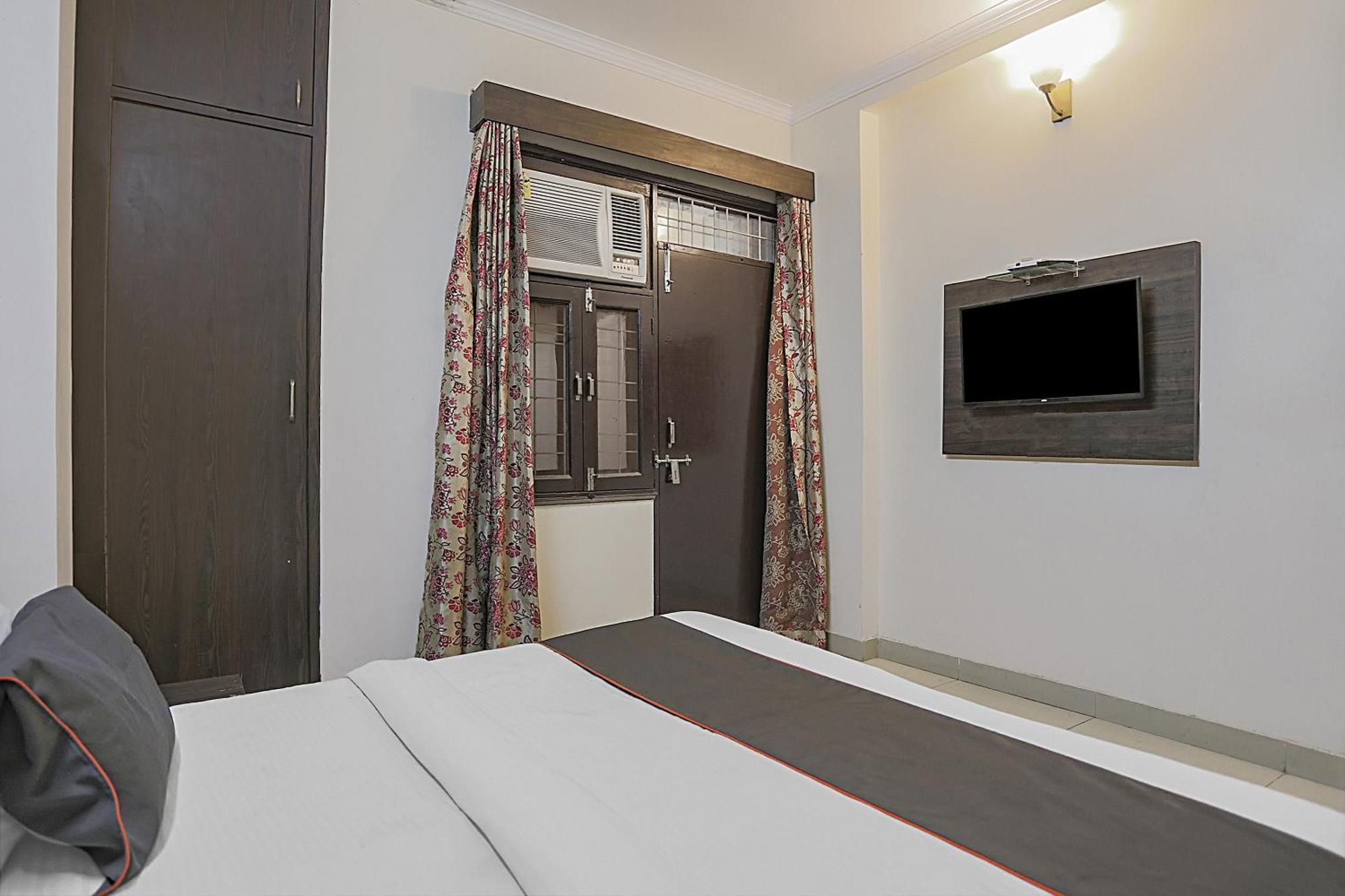 Hotel O Sun Villa New Delhi Exterior photo