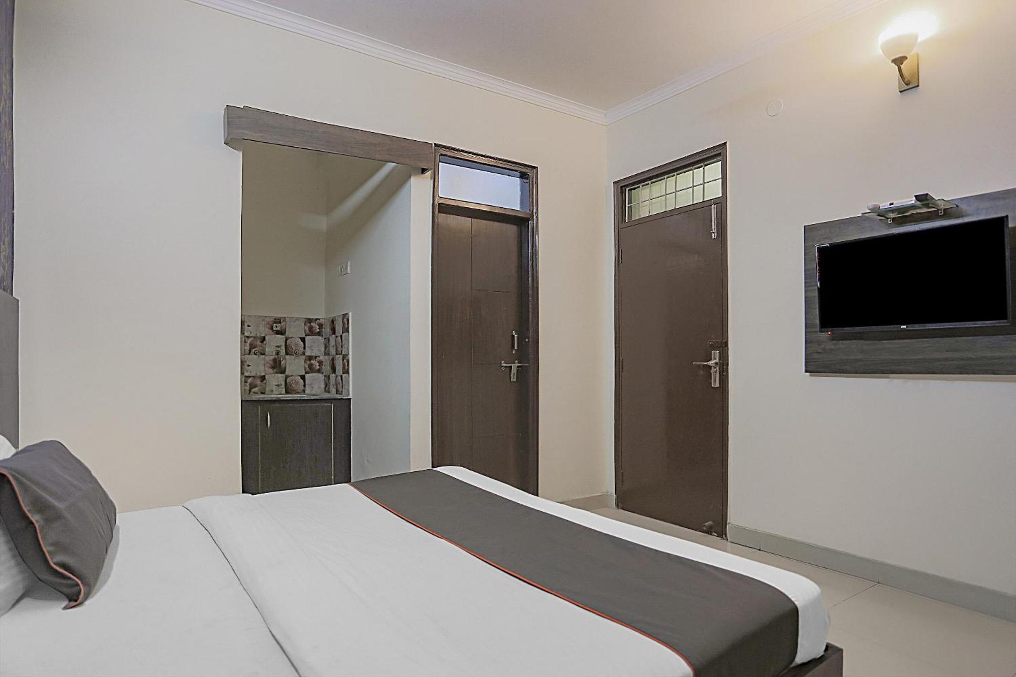 Hotel O Sun Villa New Delhi Exterior photo