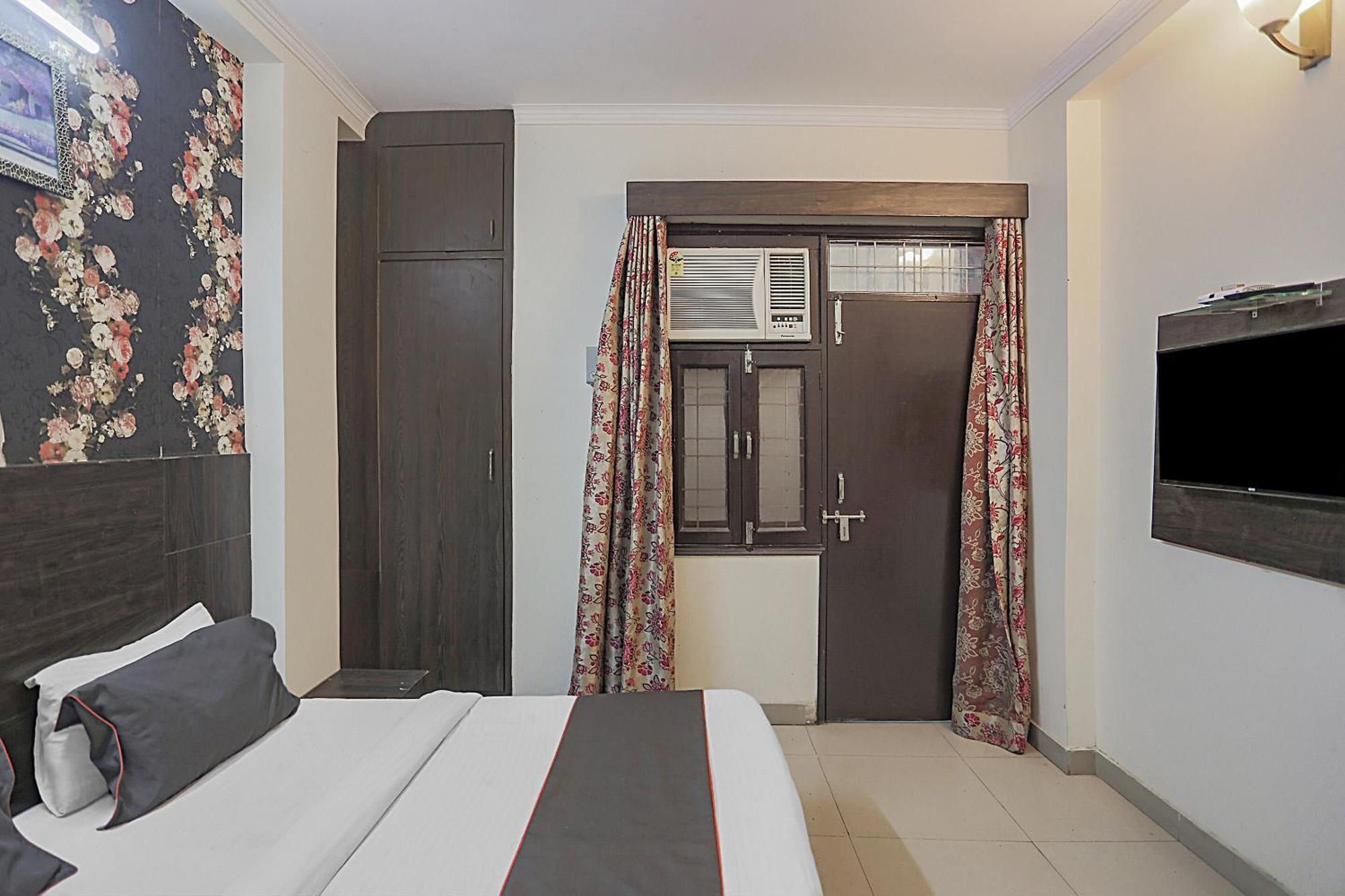 Hotel O Sun Villa New Delhi Exterior photo